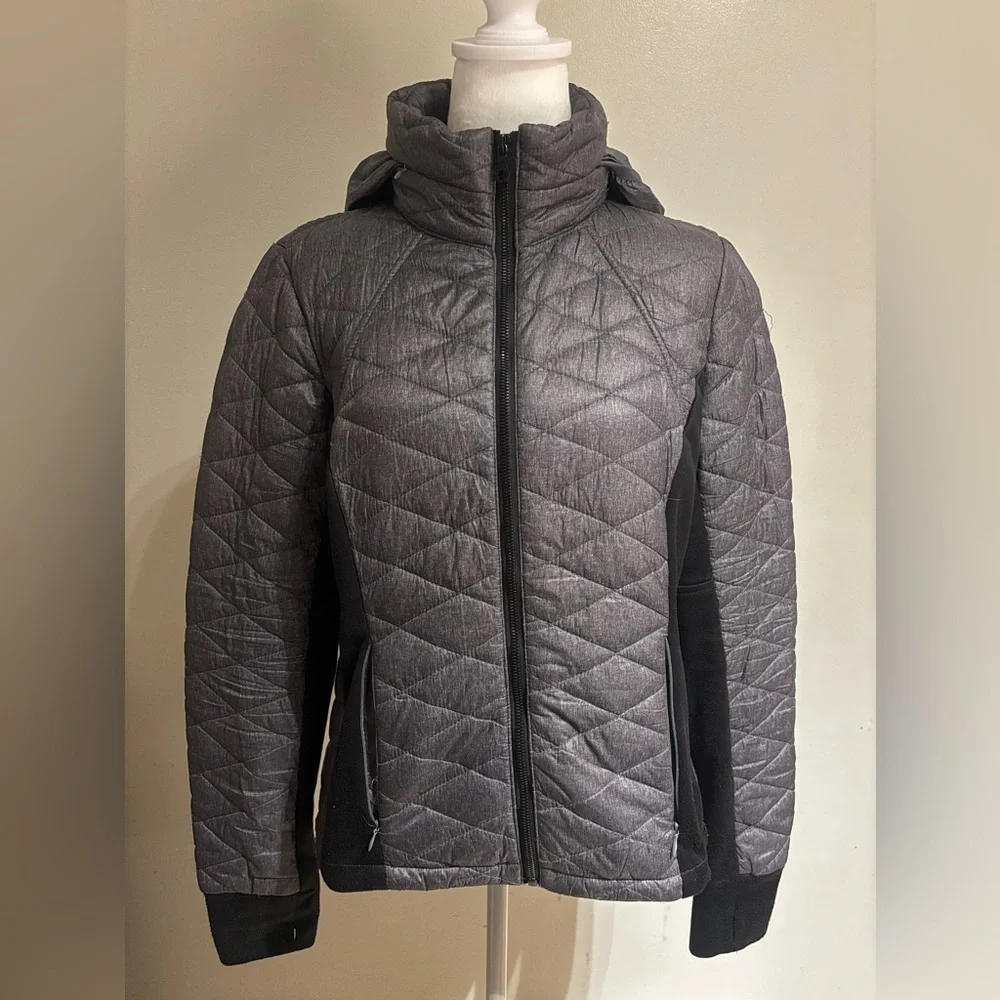 Guess Women’s Gray & Black Quilted Puffer Light Jacket Sz Large Hooded Full Zip